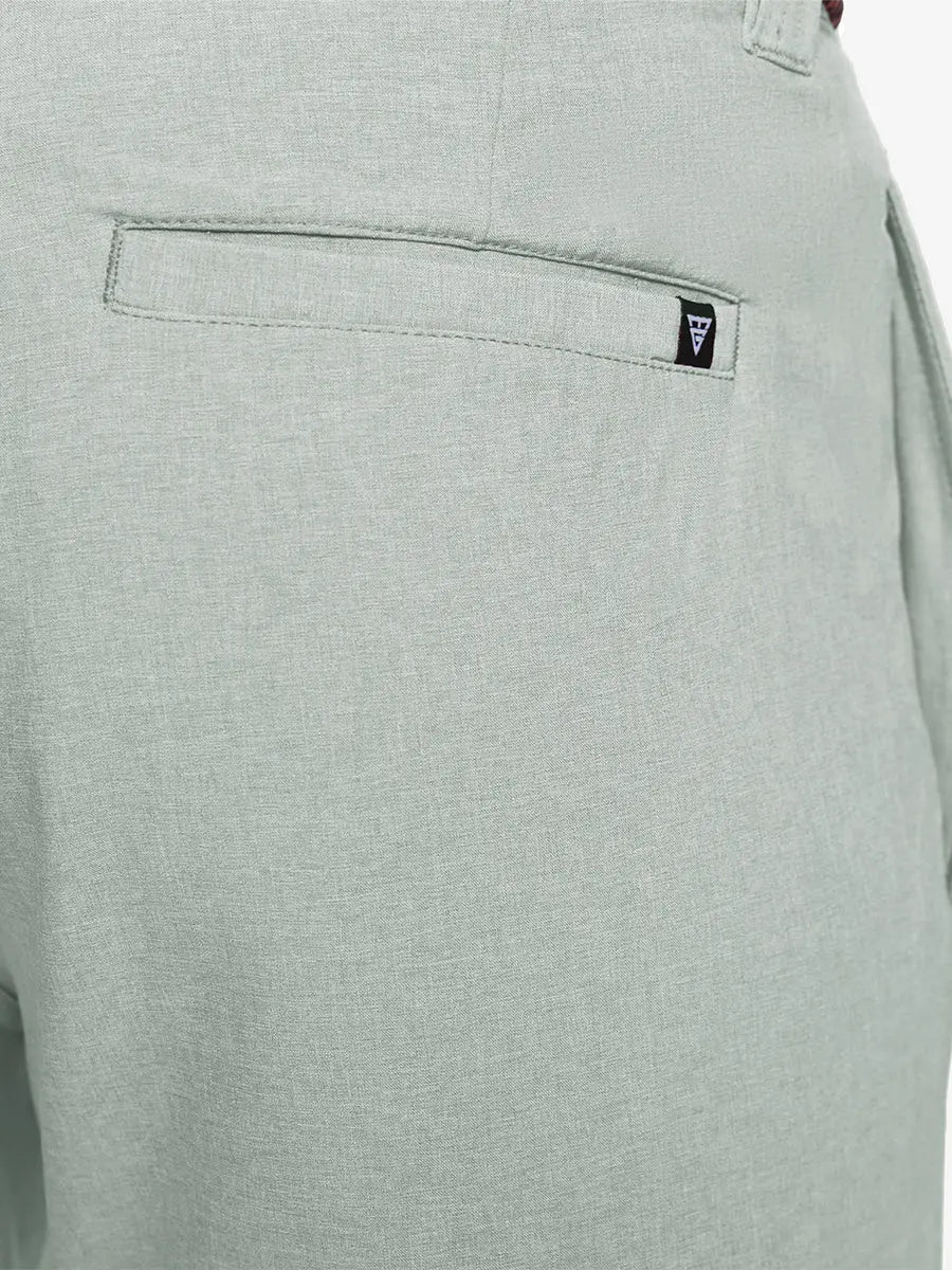 GLACIER GREY 9 Inch Heather Performance Golf Shorts close-up of back right pocket detail